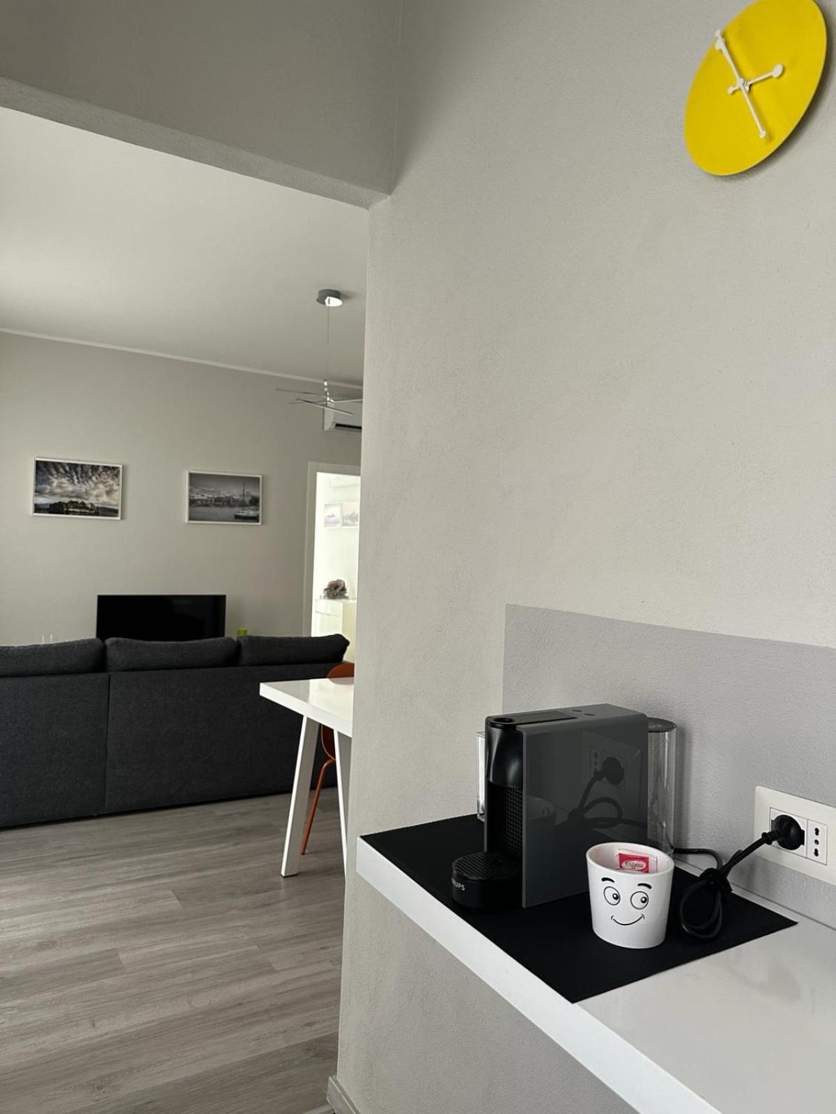 Casa Sophia Apartment โอเมญา ภายนอก รูปภาพ