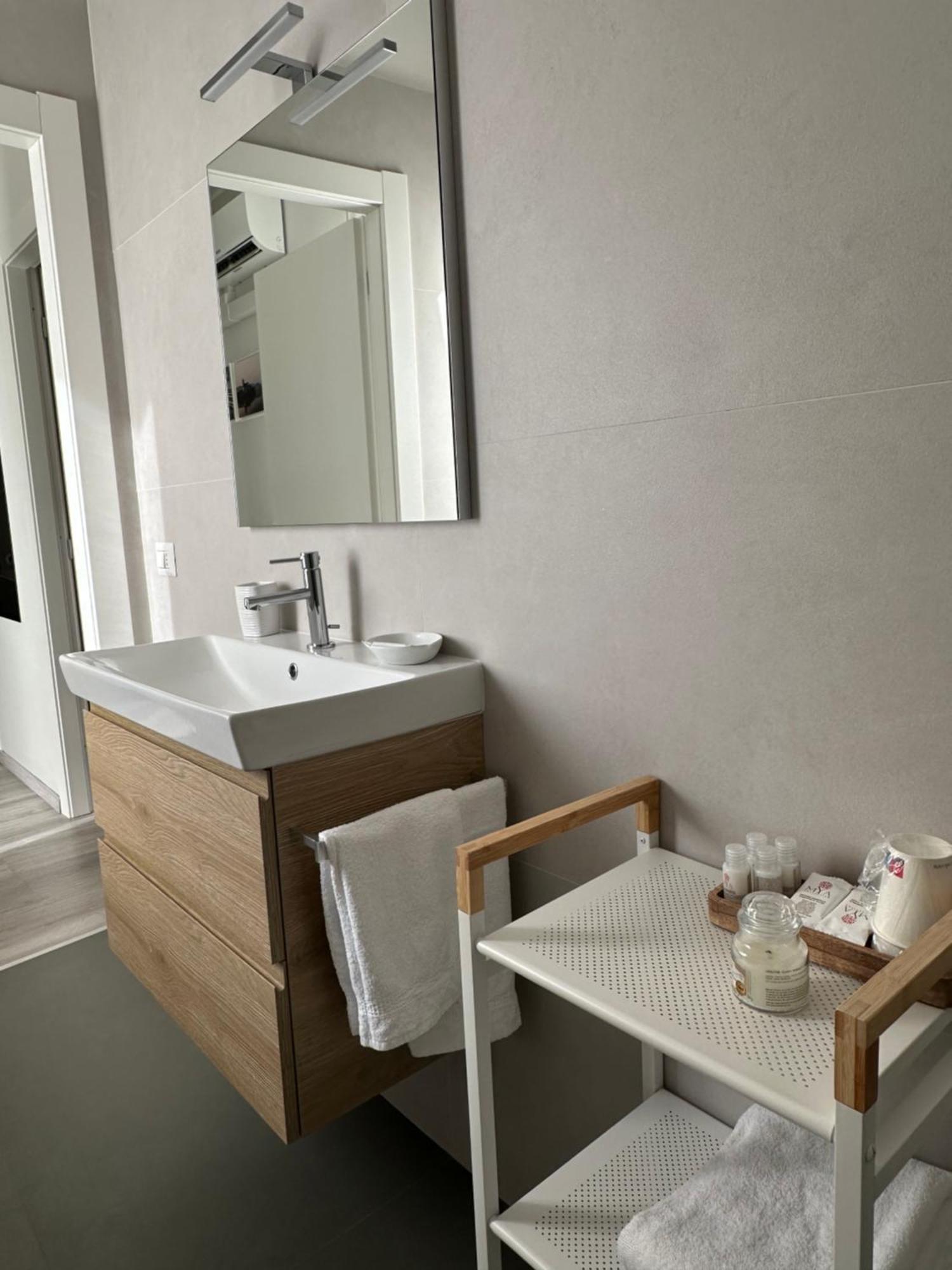 Casa Sophia Apartment โอเมญา ภายนอก รูปภาพ